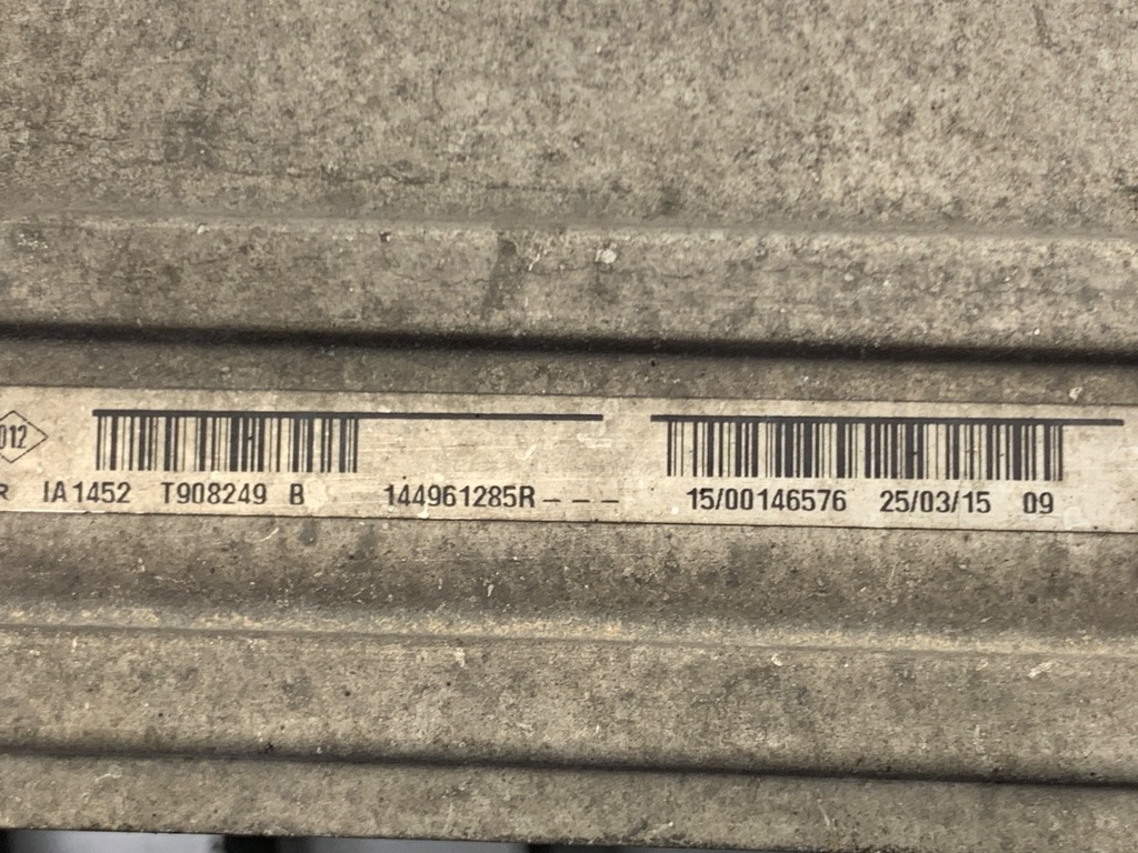 STARK-854228-2