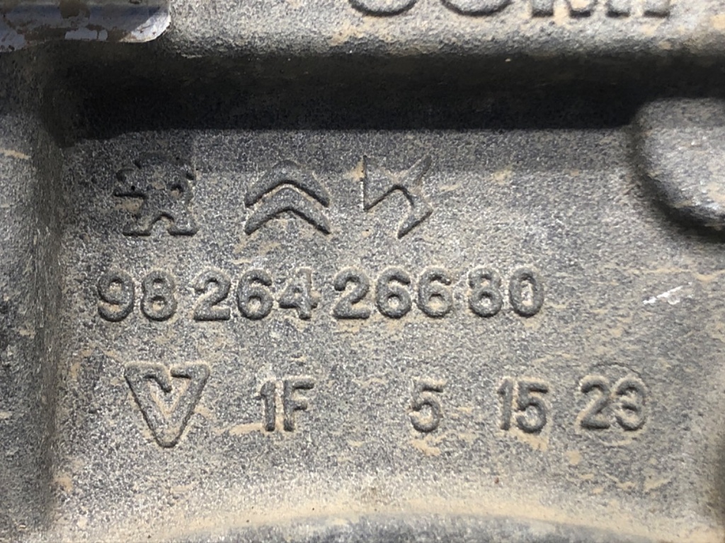 STARK-656296-2