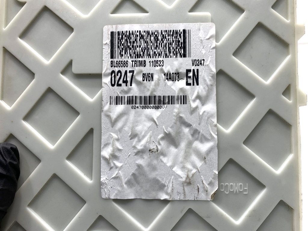 STARK-864237-3