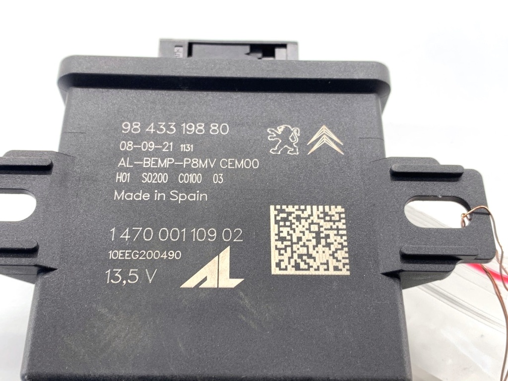 STARK-878117-4