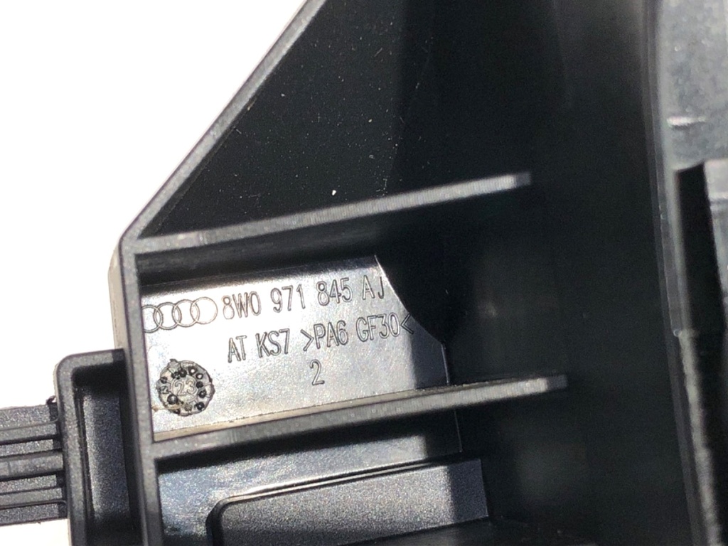 STARK-779011-4