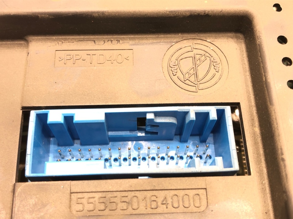 STARK-821275-2