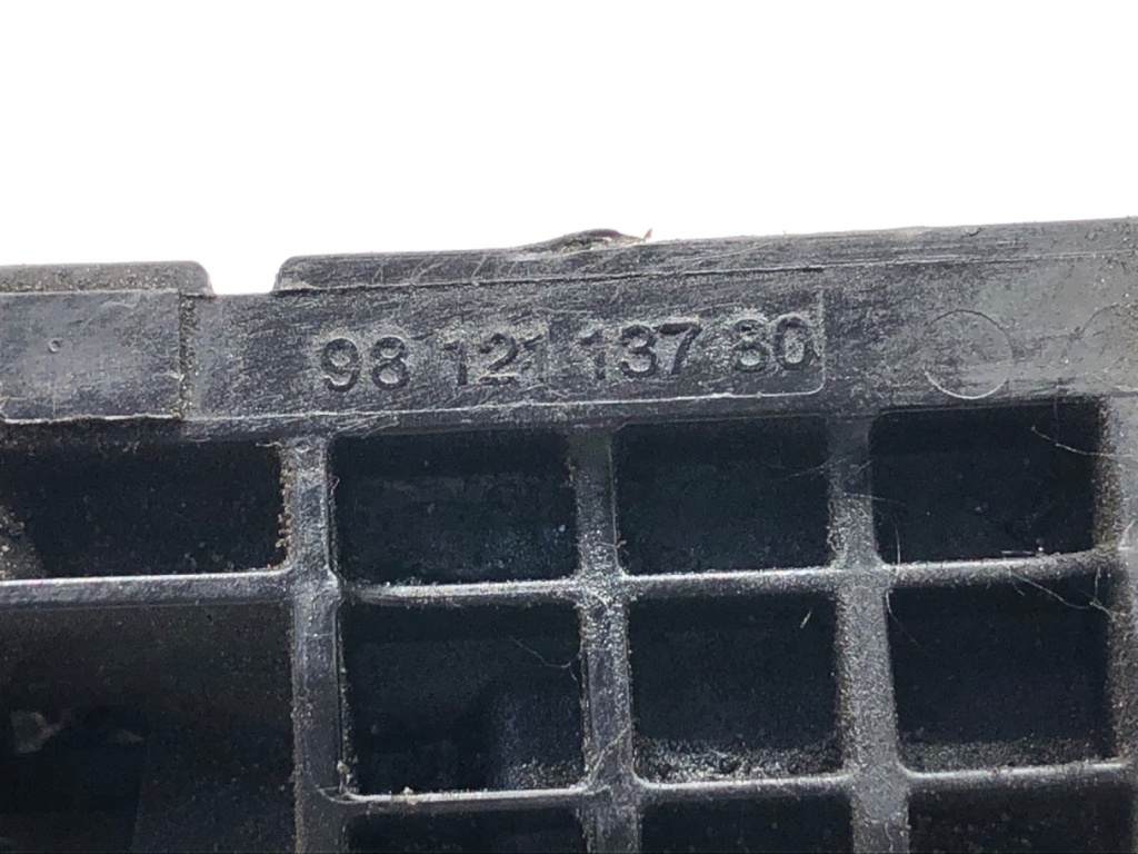 STARK-717118-6