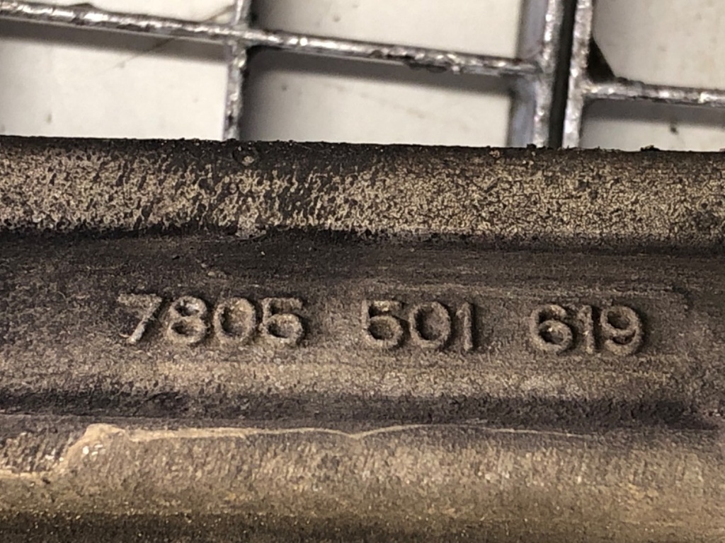STARK-585699-5
