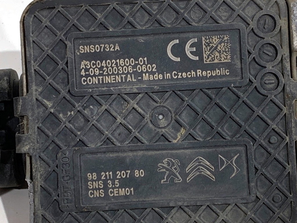 STARK-841465-5