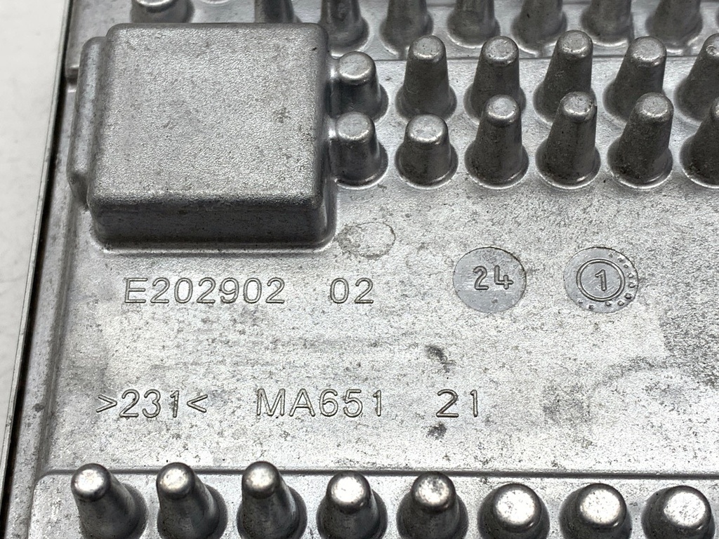 STARK-938442-2