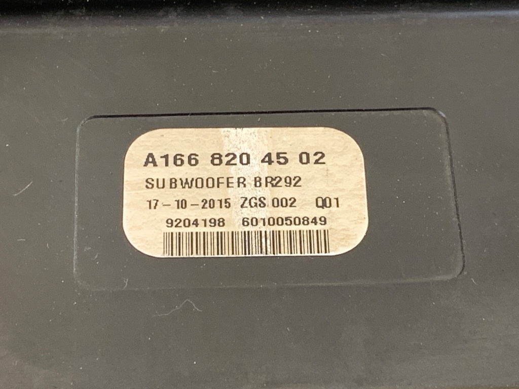 STARK-939882-4