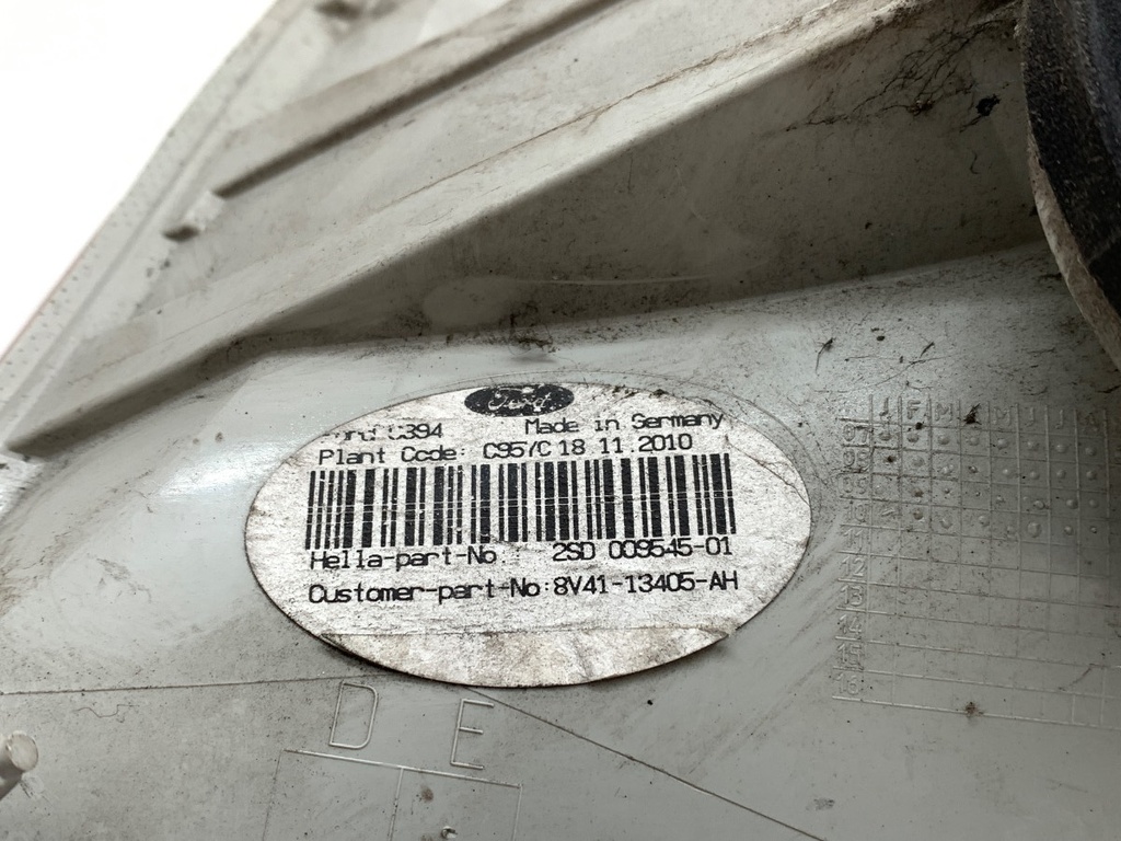 STARK-929998-4