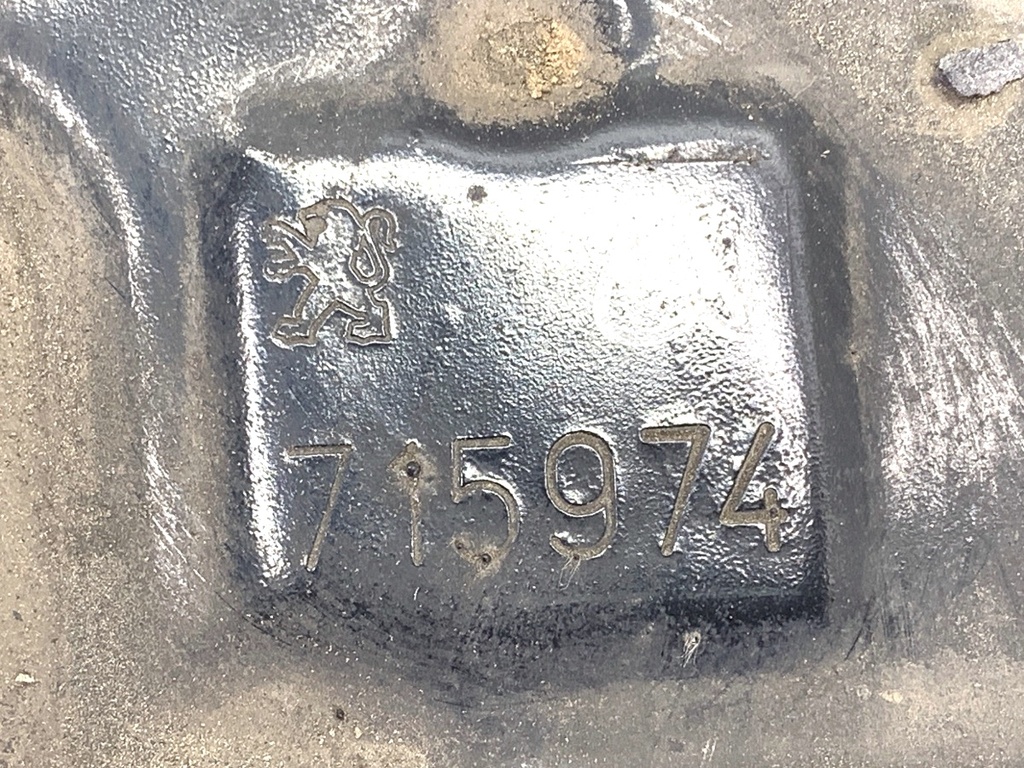 STARK-922737-5