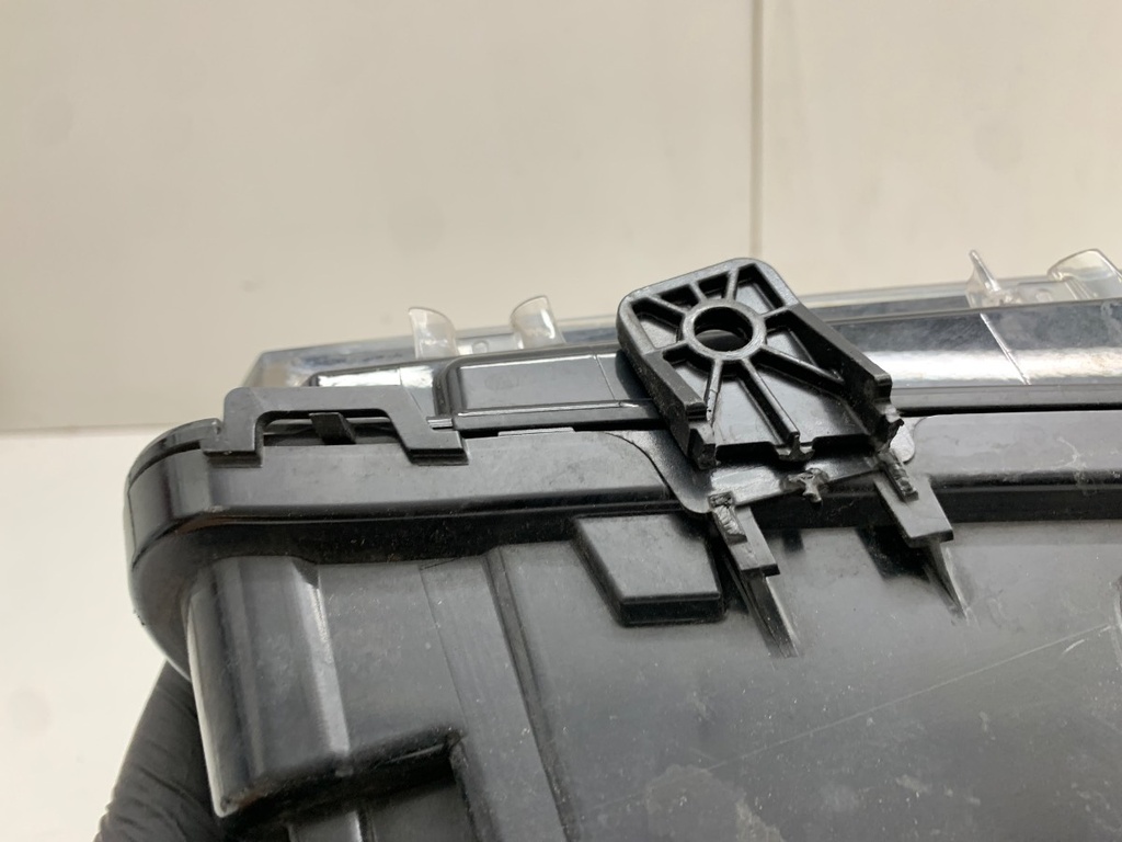 STARK-938558-3