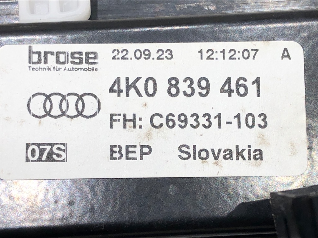 STARK-677439-5