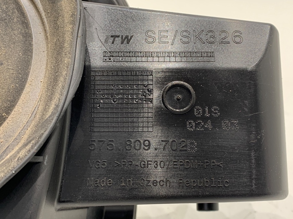 STARK-737398-3