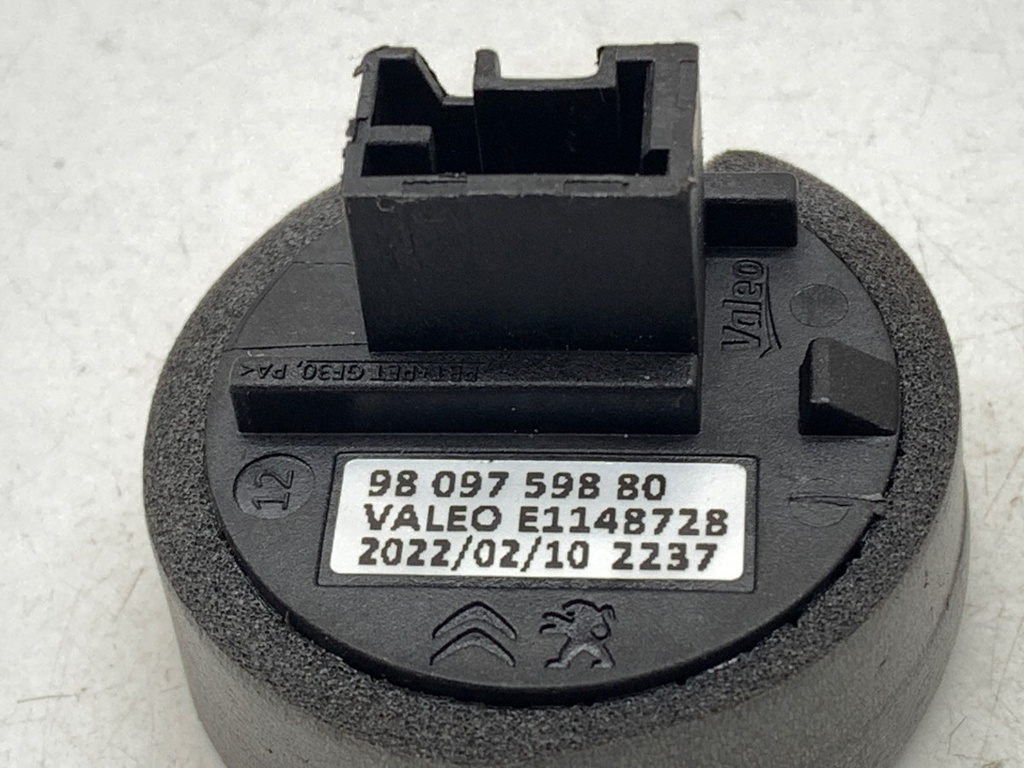 STARK-942049-2