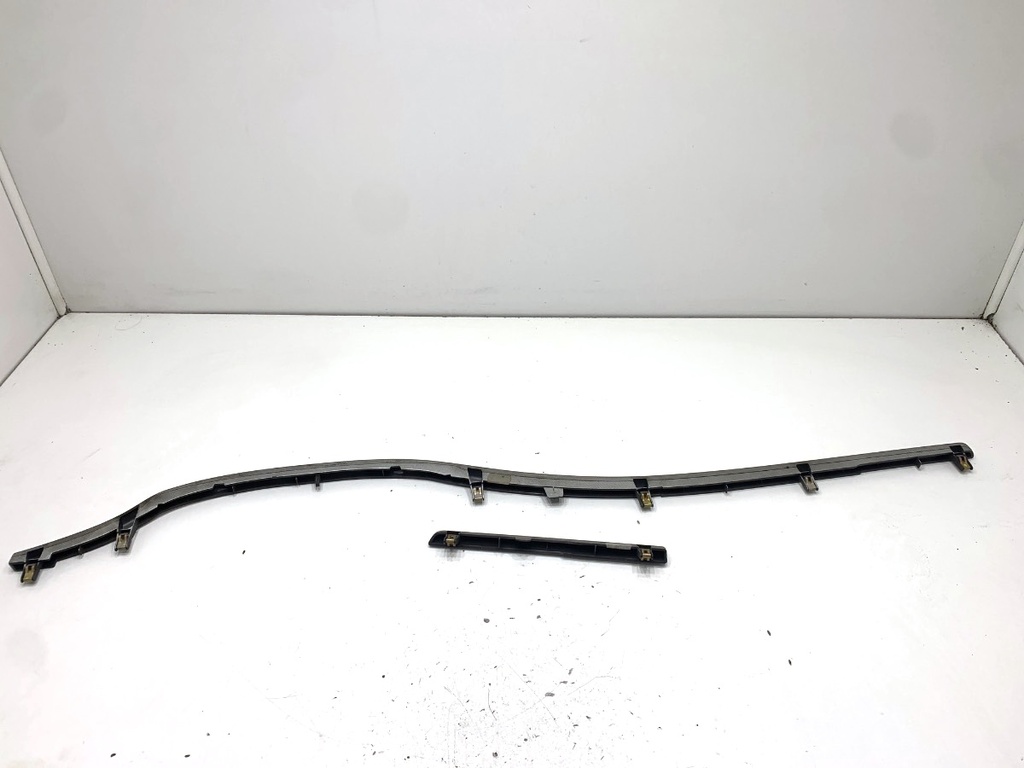 STARK-858537-1