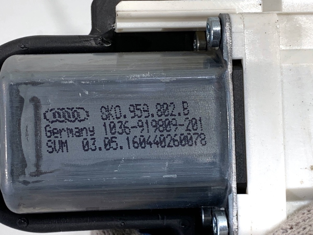 STARK-892297-4