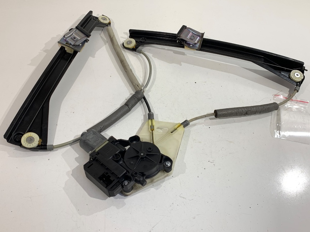 STARK-929644-1