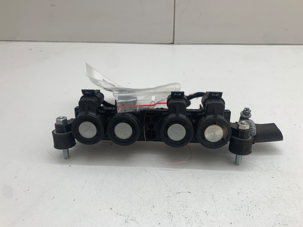 STARK-931786-2