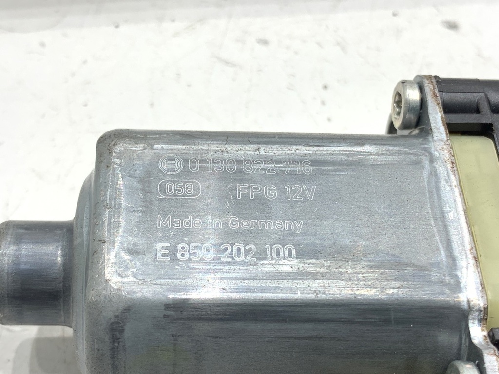 STARK-938450-5