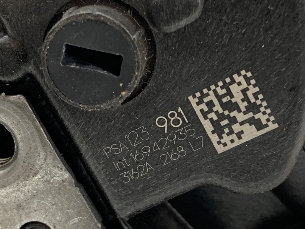STARK-940815-3