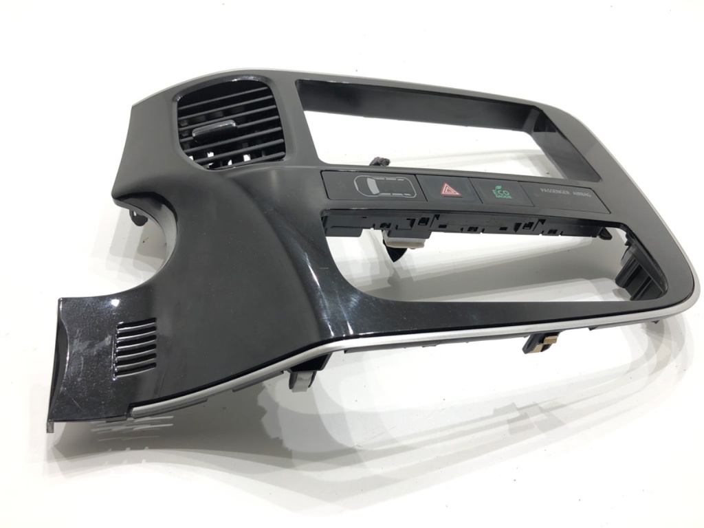STARK-830949-1