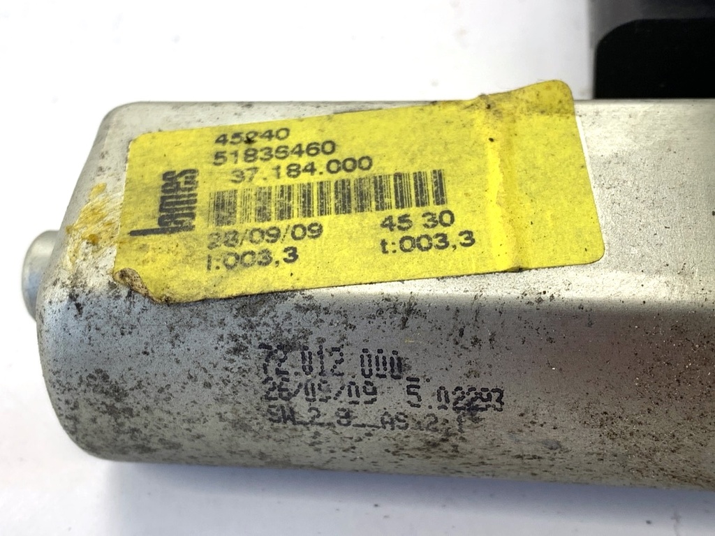 STARK-833174-2