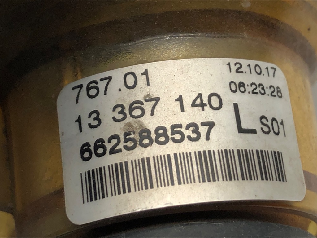 STARK-851879-2