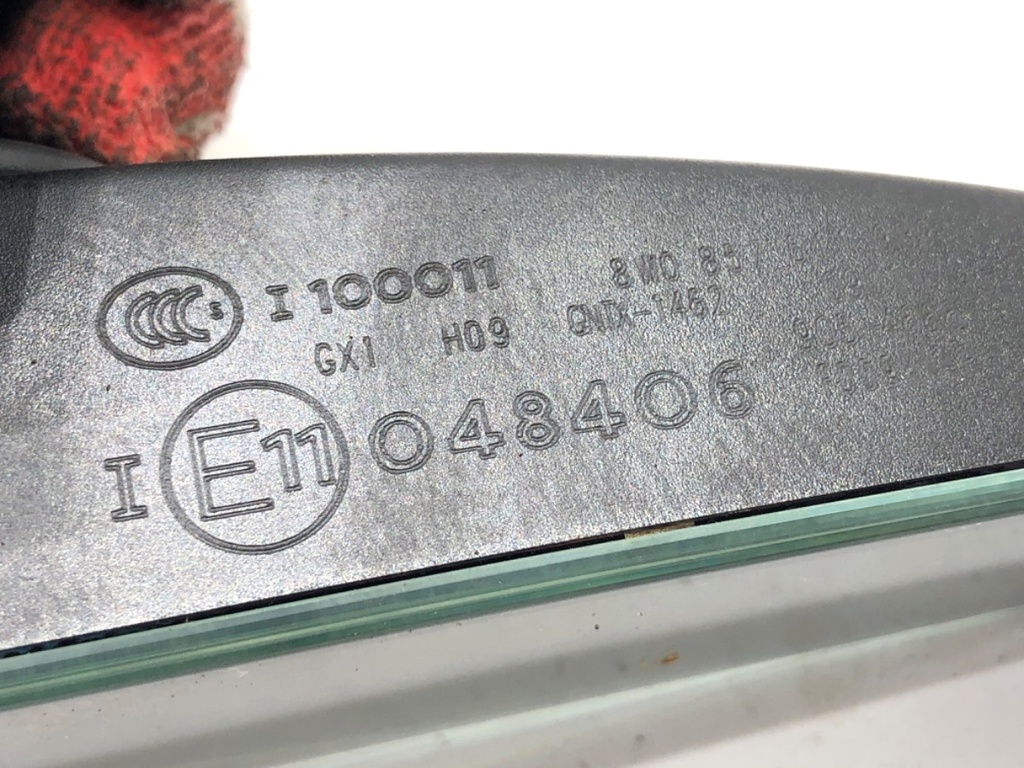 STARK-737509-4