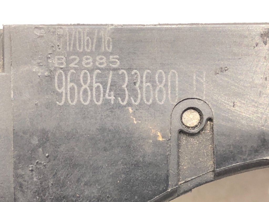 STARK-598372-3