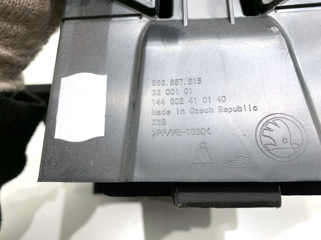 STARK-715204-5