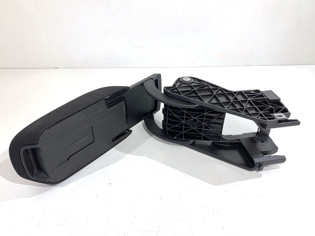 STARK-890983-2