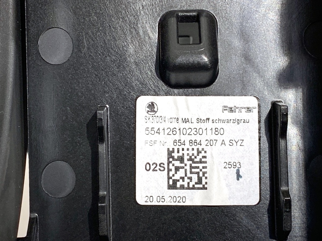 STARK-890983-4