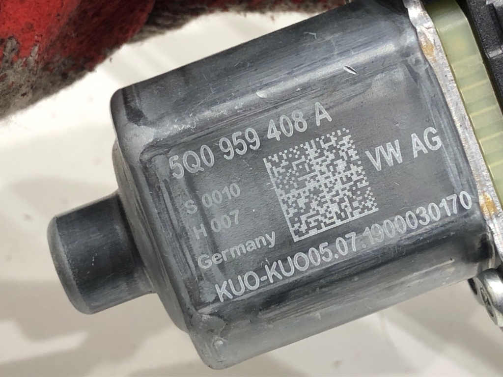 STARK-698160-5
