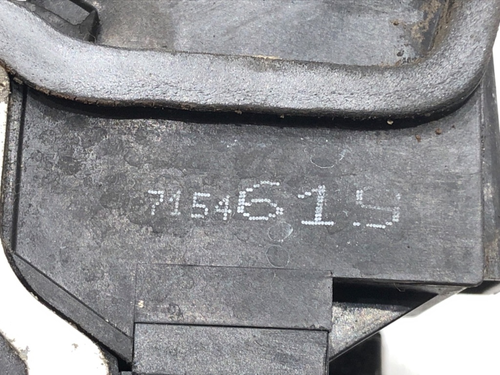 STARK-699477-3