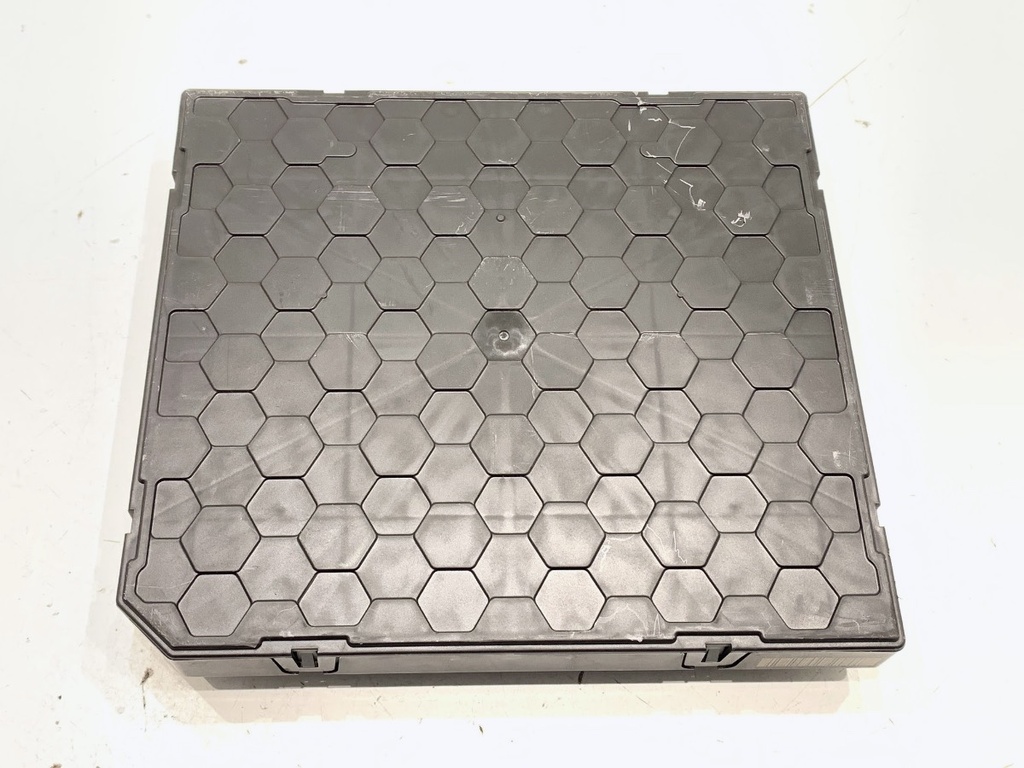STARK-703744-1