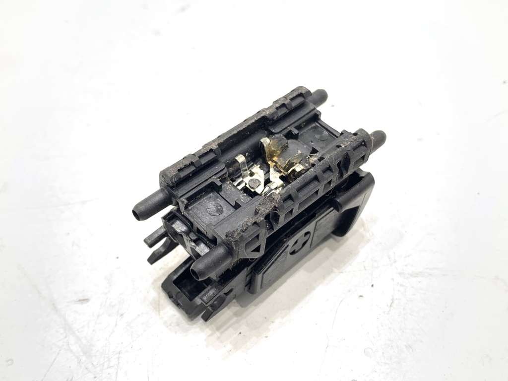 STARK-796254-1
