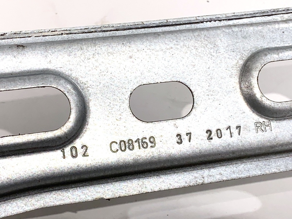 STARK-820222-5