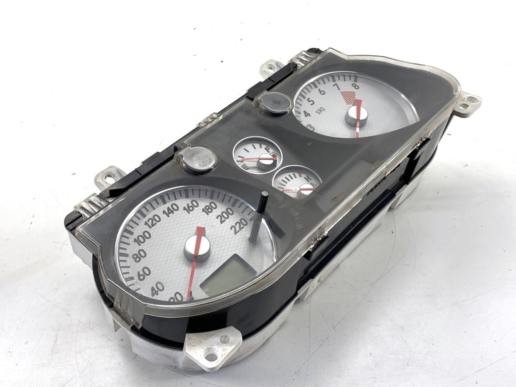 STARK-827924-1