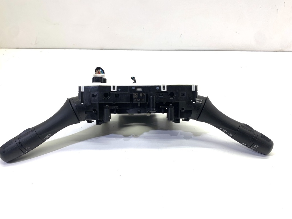STARK-831233-1
