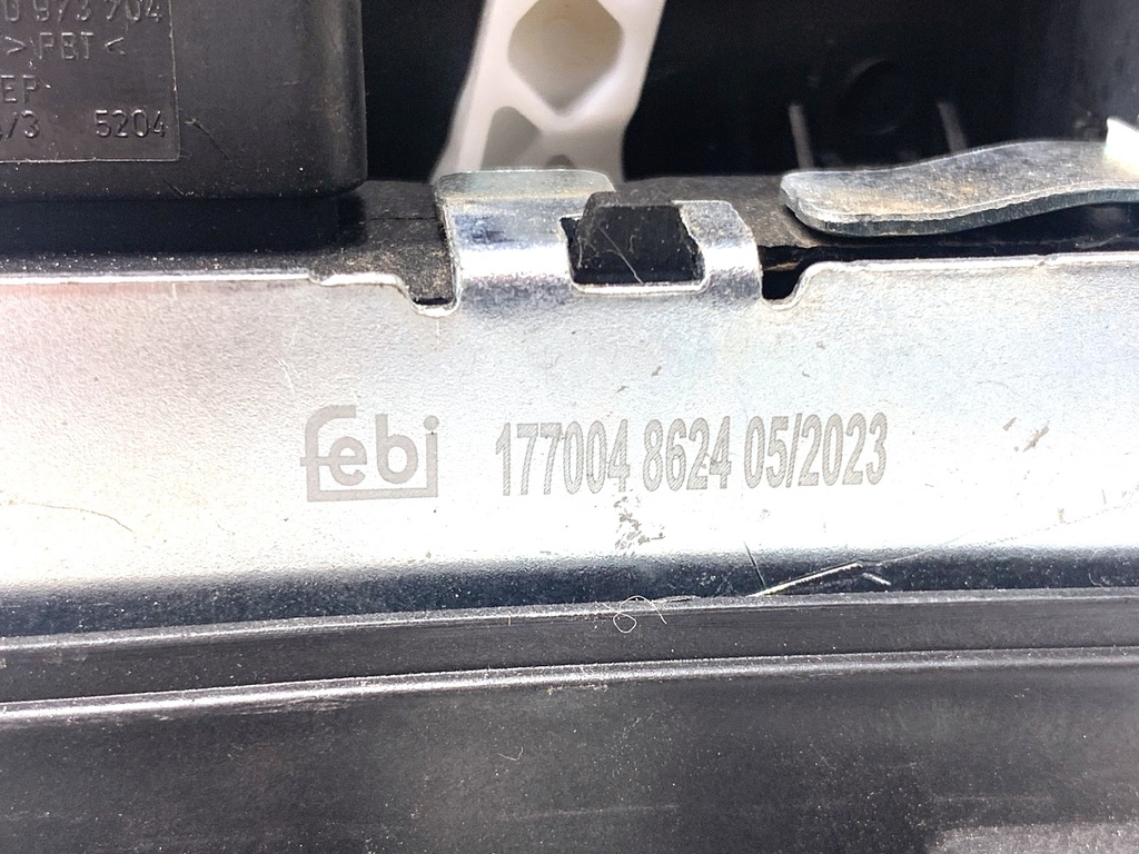 STARK-865662-4