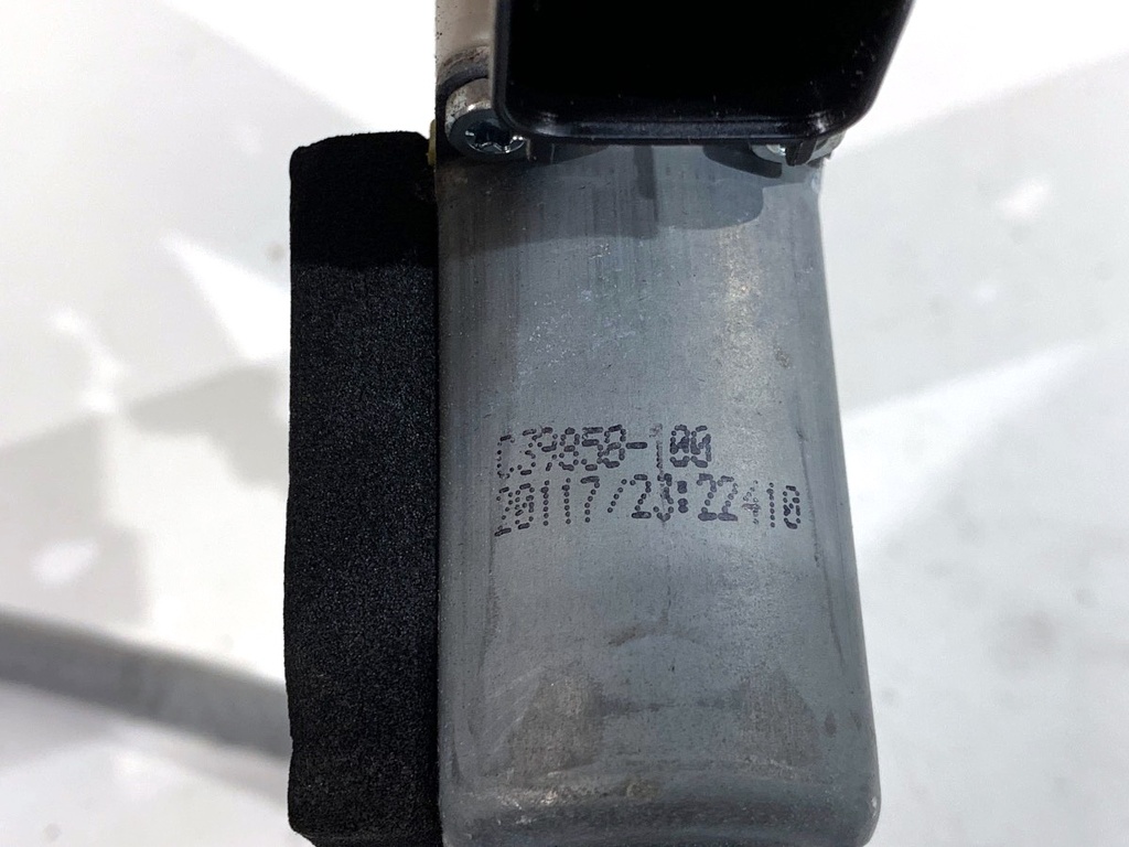 STARK-890244-4