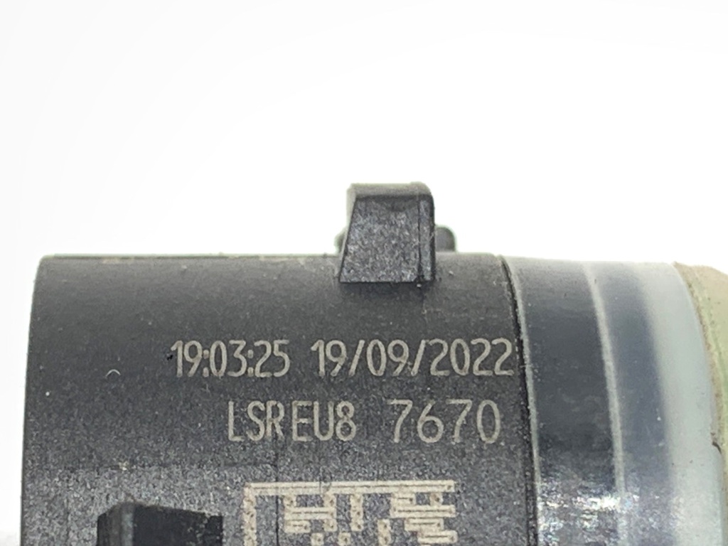 STARK-907192-3