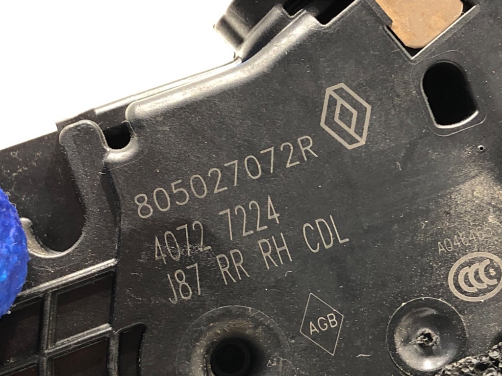 STARK-908162-4