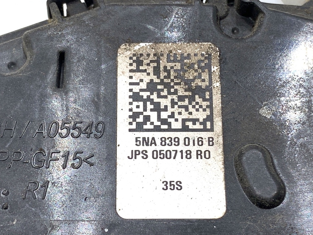 STARK-907732-4