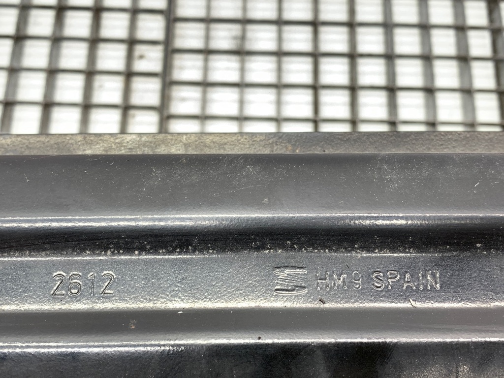STARK-929363-4