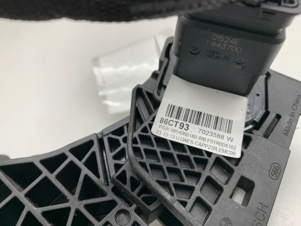 STARK-927251-4
