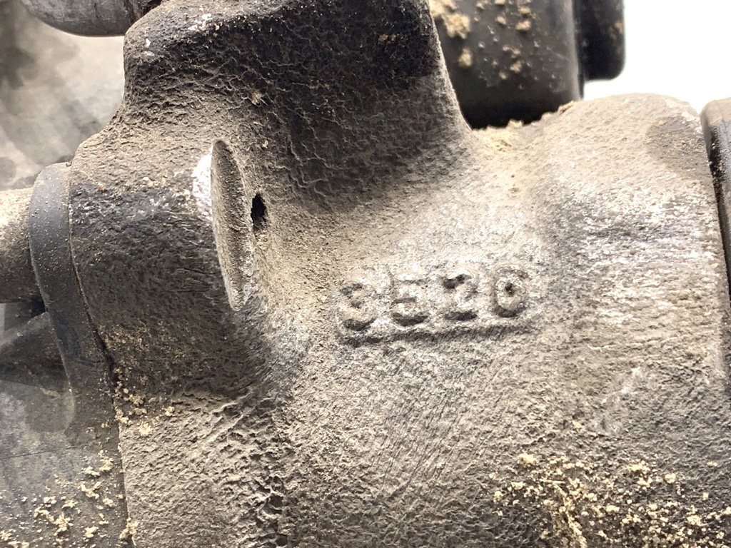 STARK-737462-4