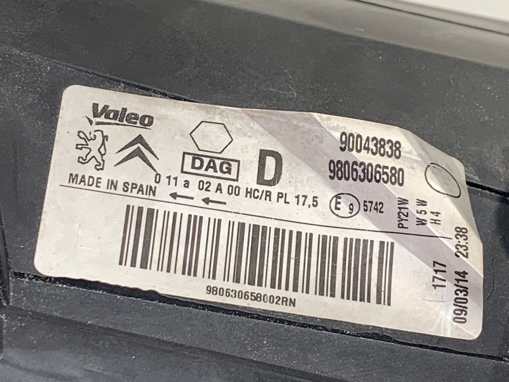 STARK-938683-4