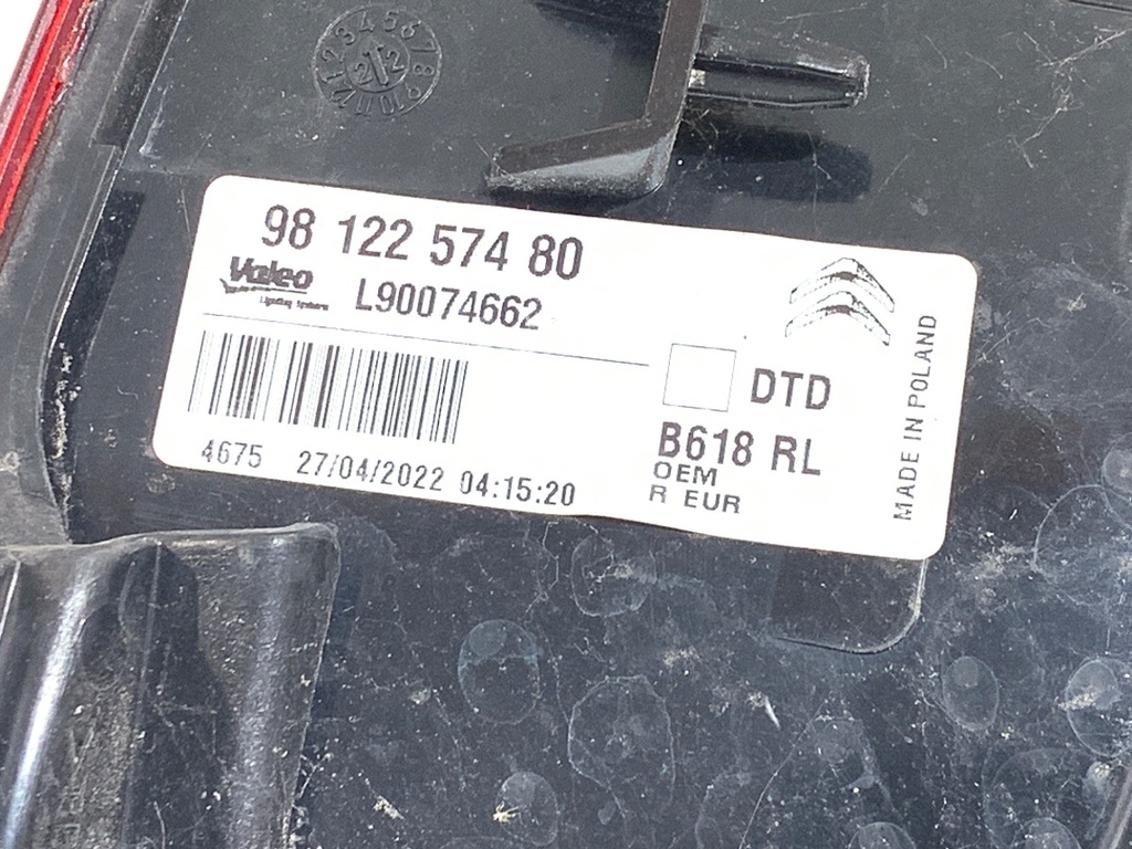 STARK-940696-4