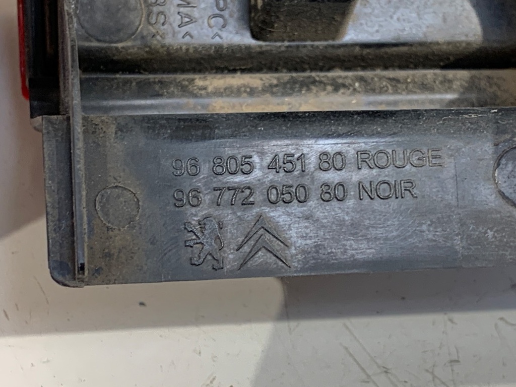 STARK-938176-4