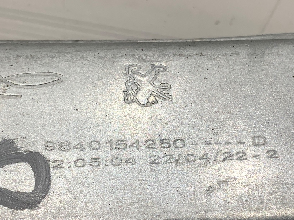 STARK-940691-4